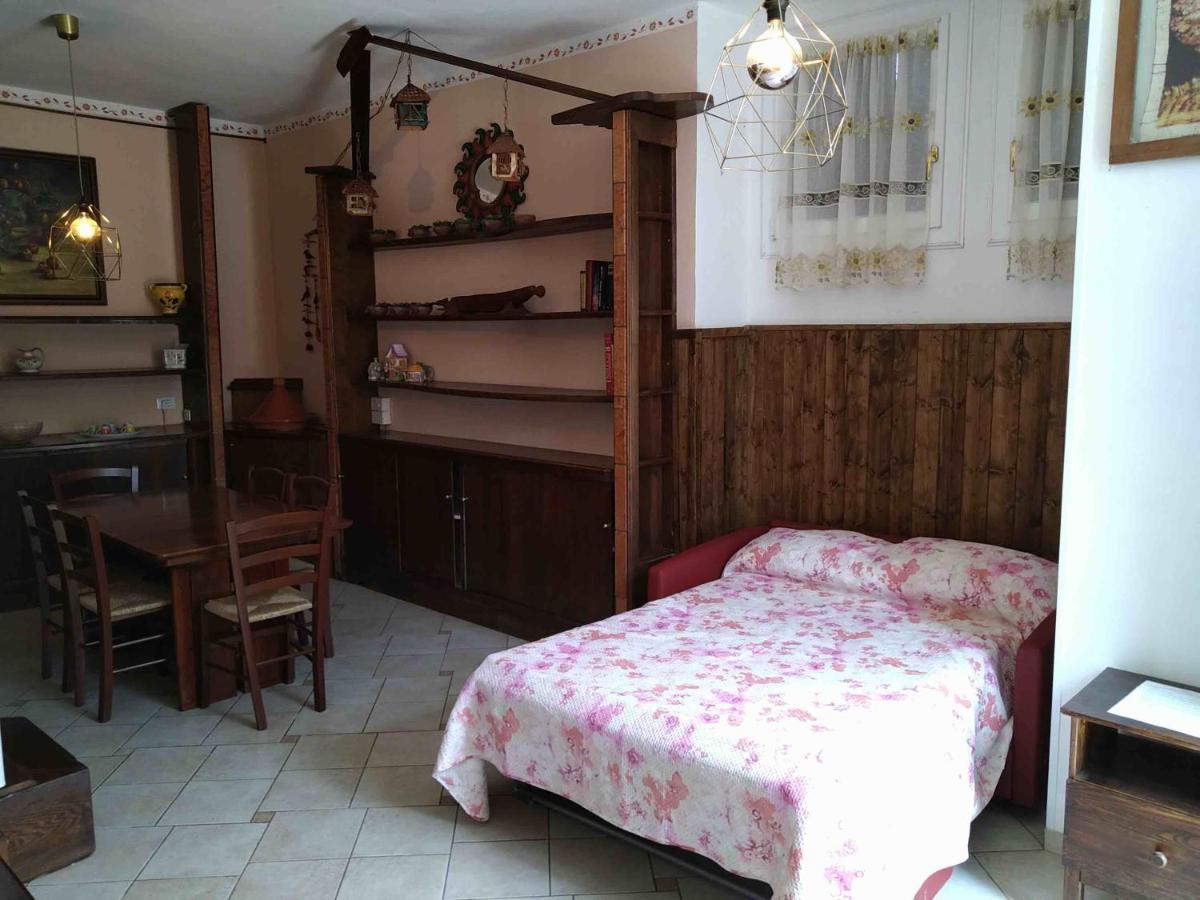 Castello di Serravalle Agriturismo Ca' Isotta מראה חיצוני תמונה