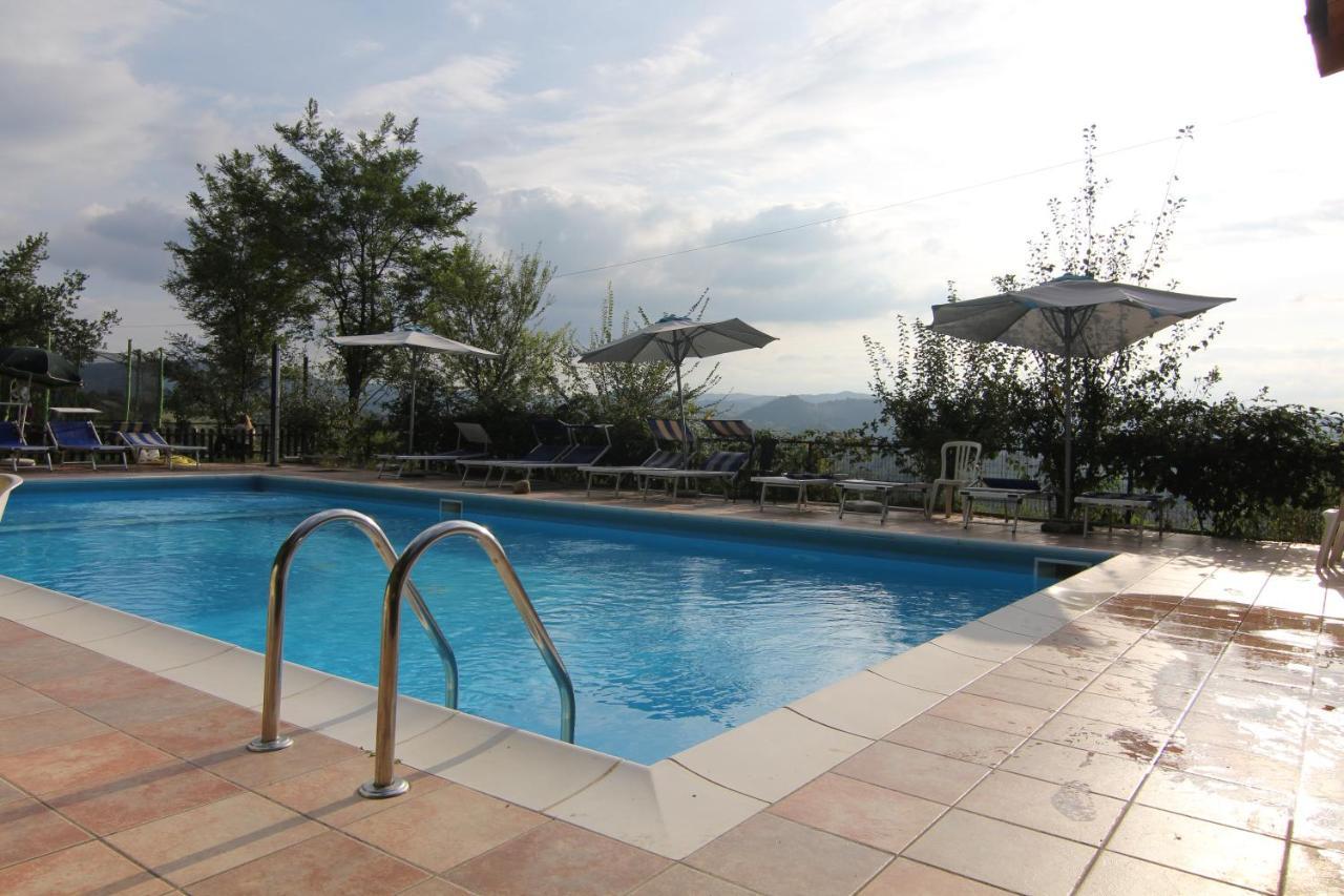 Castello di Serravalle Agriturismo Ca' Isotta מראה חיצוני תמונה