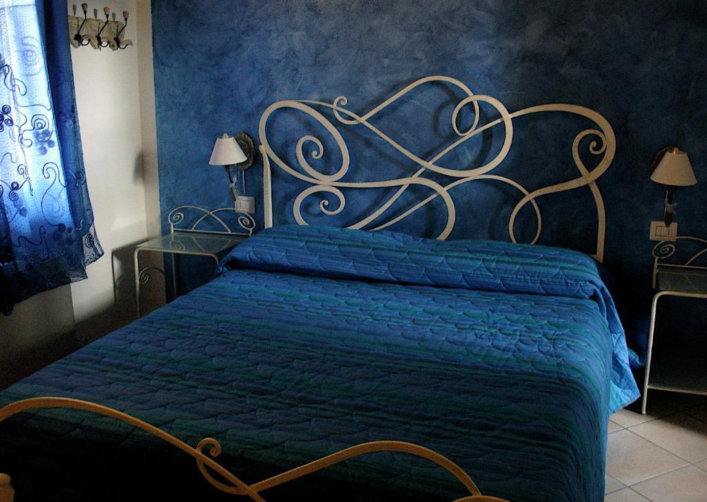 Castello di Serravalle Agriturismo Ca' Isotta מראה חיצוני תמונה