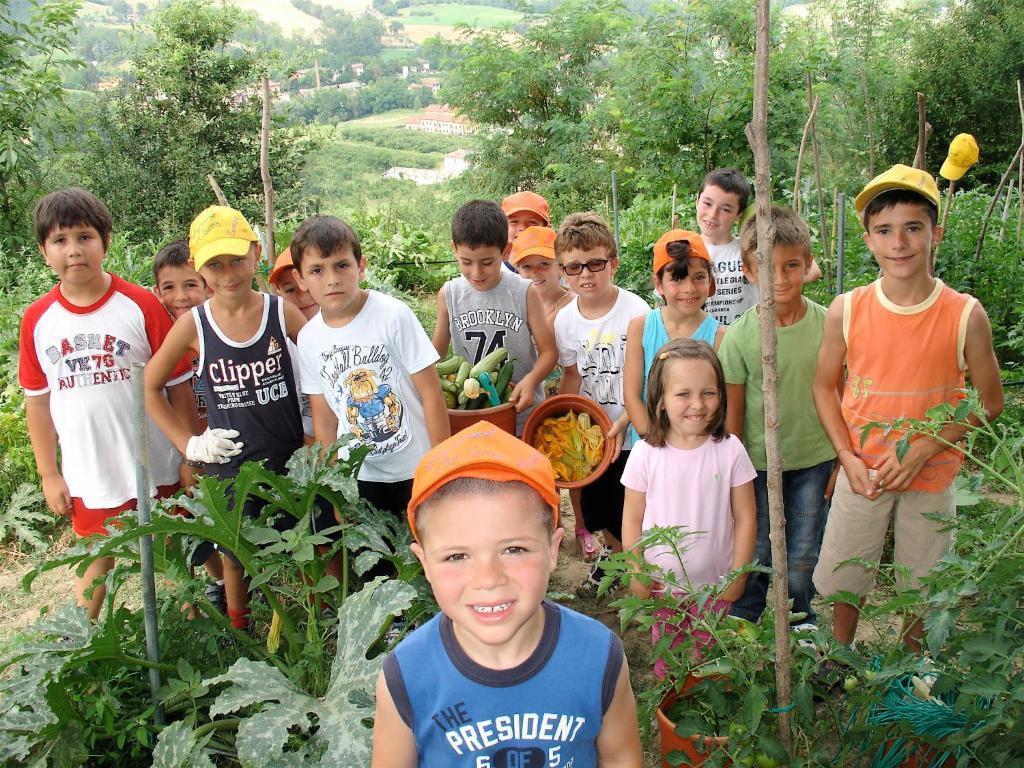 Castello di Serravalle Agriturismo Ca' Isotta מראה חיצוני תמונה