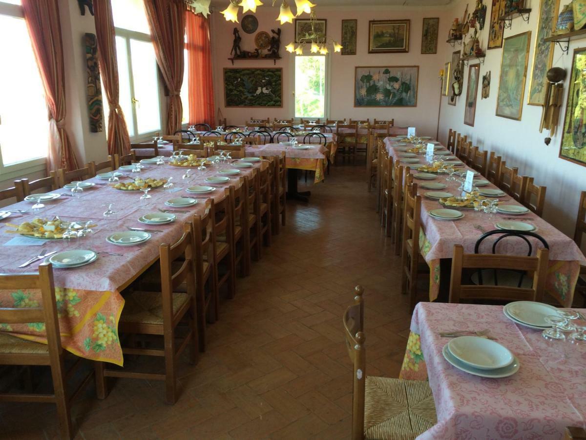 Castello di Serravalle Agriturismo Ca' Isotta מראה חיצוני תמונה